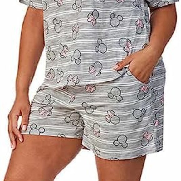 Disney Women's 2 Piece Short Sleeve Shirt & Short Pajama Set Minnie Mouse Sz XXL - Picture 1 of 6